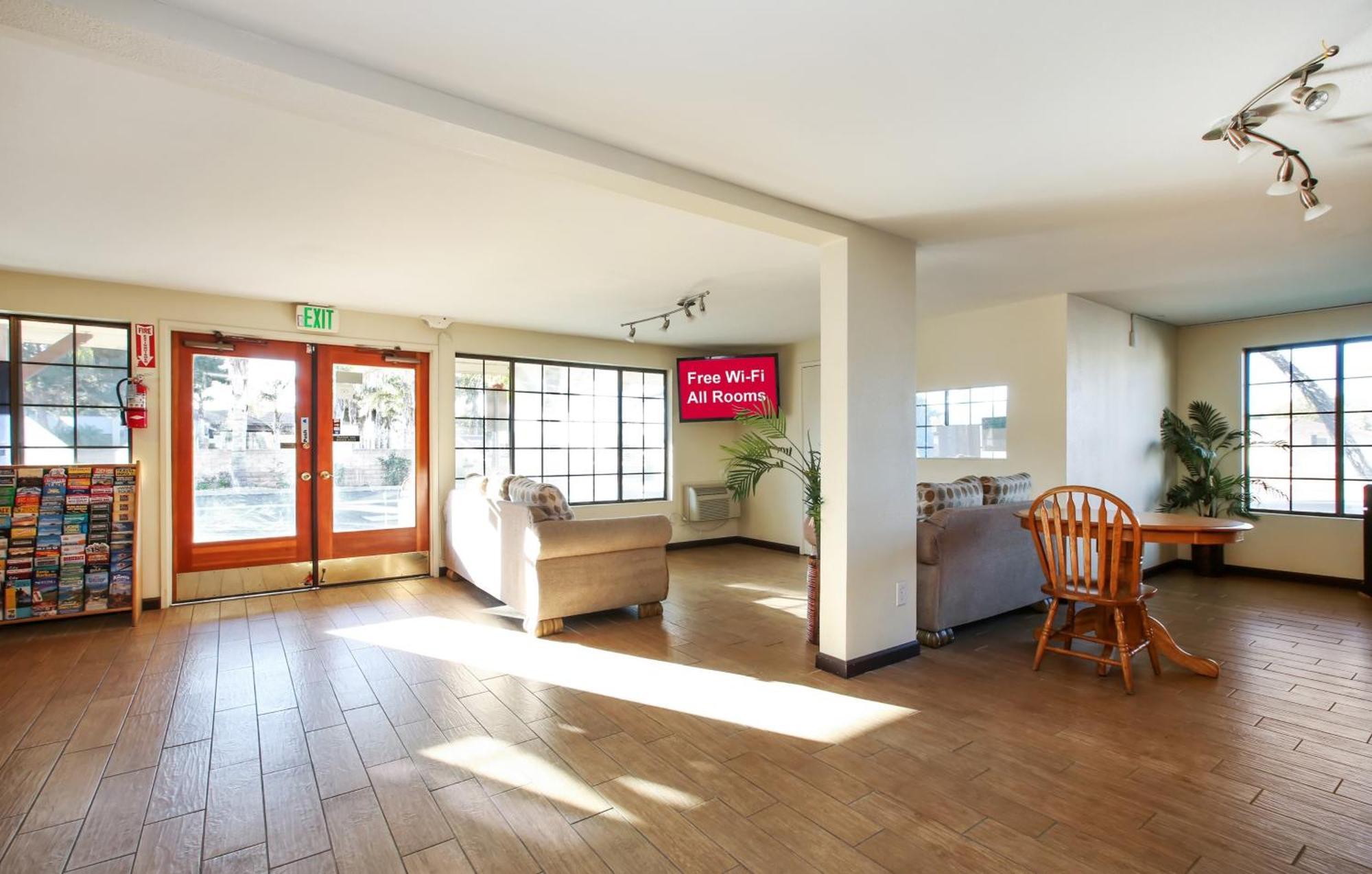 Red Roof Inn Lompoc Dış mekan fotoğraf