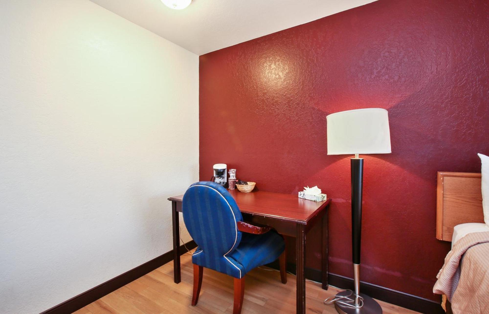 Red Roof Inn Lompoc Dış mekan fotoğraf