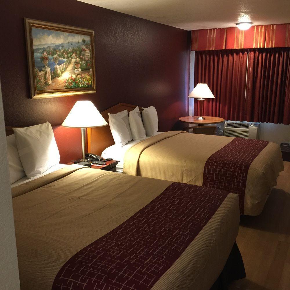 Red Roof Inn Lompoc Dış mekan fotoğraf