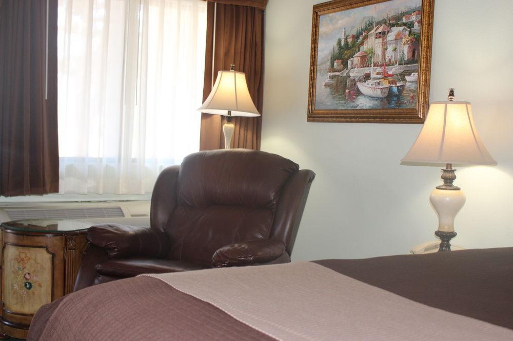 Red Roof Inn Lompoc Dış mekan fotoğraf