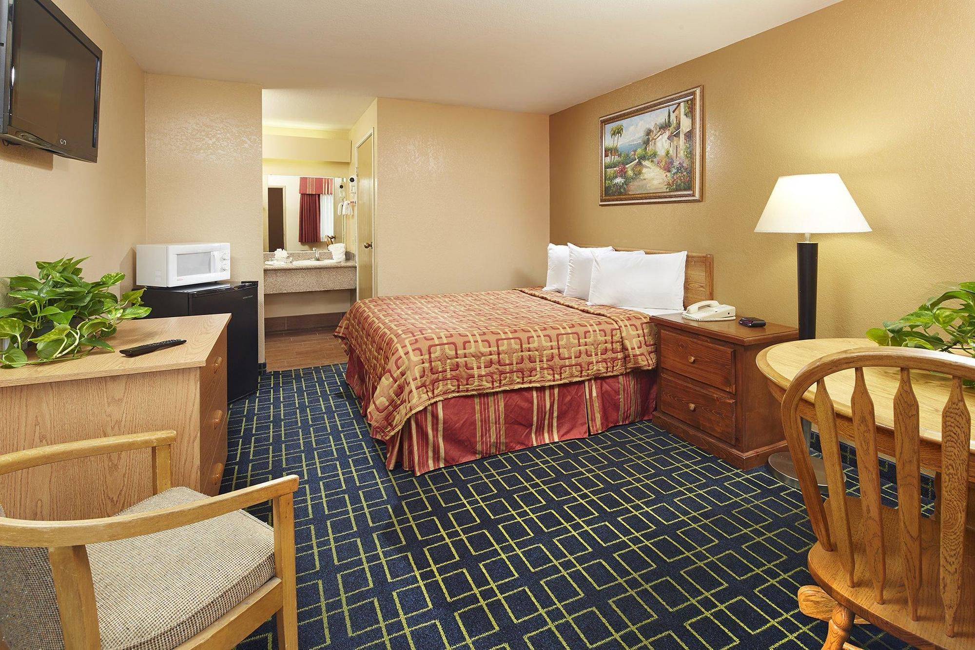 Red Roof Inn Lompoc Dış mekan fotoğraf
